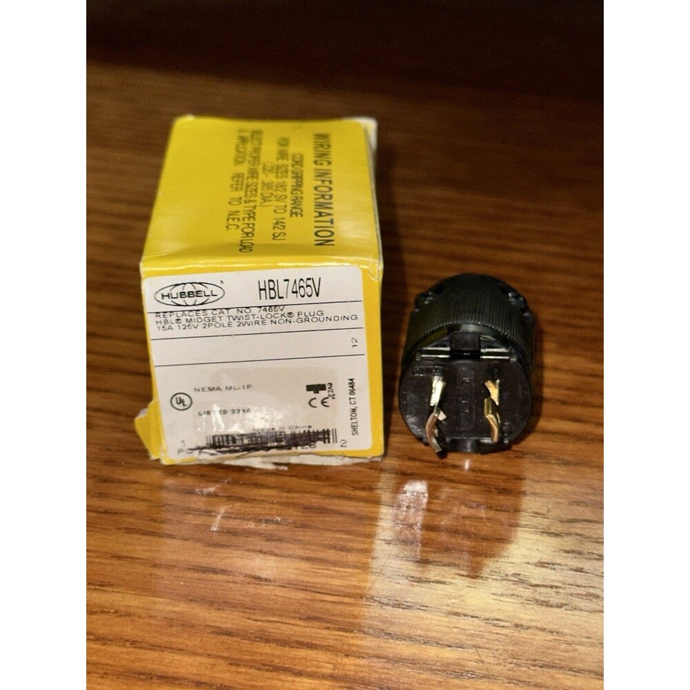 Hubbell HBL7465V Midget Twist-Lock Plug - Brand New - Original Packaging